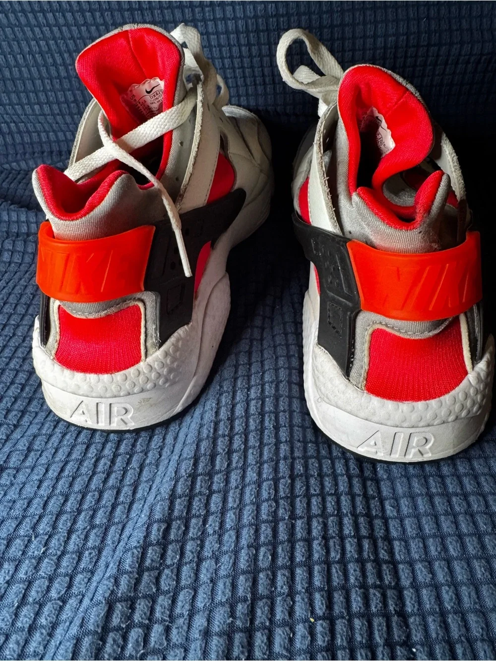 Nike Air Hurrache White Sneakers with Bright Red Accents